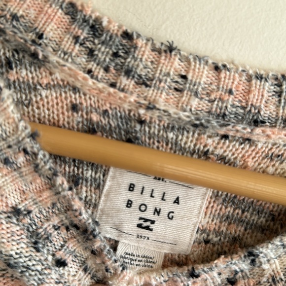 Billabong PARTY WAVES sweater . - Picture 10 of 10